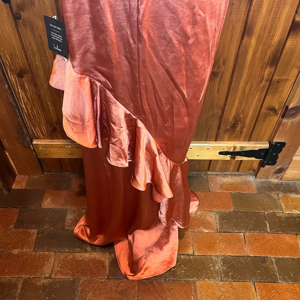 Lulu’s Small burnt peachy orange soft silky formal 2015 - Picture 8 of 12